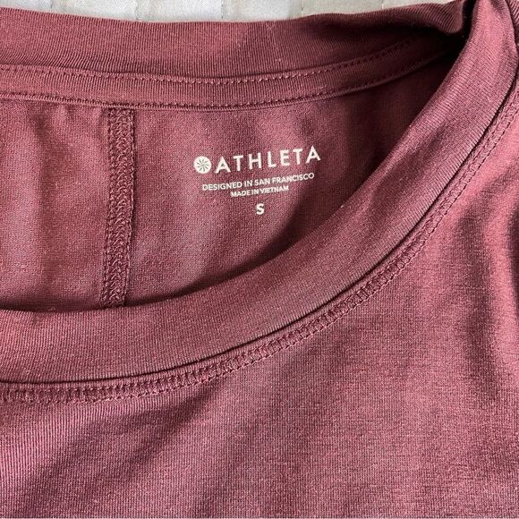 Athleta Essence Relaxed High Low Athleisure Tank Size Small Antique Burgundy EUC - Picture 5 of 11